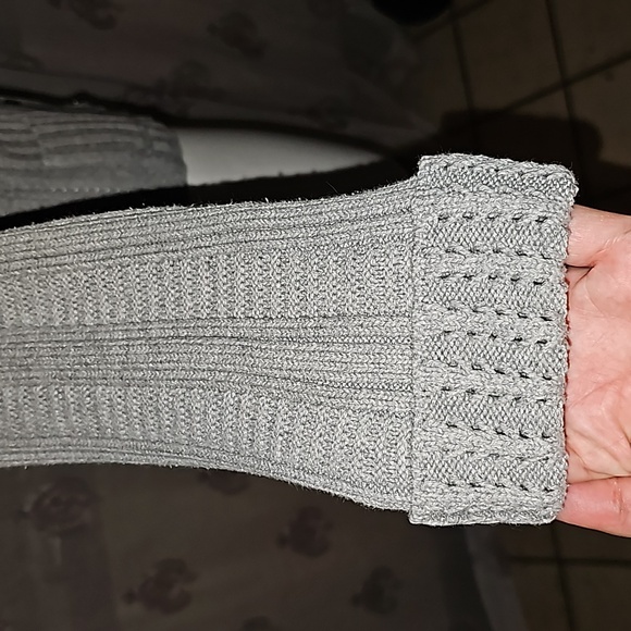 Gray knit button down sweater - Picture 10 of 13